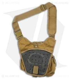 Red Rock Outdoor Gear Hipster Sling Bag - Black -The Family Tools Shop Red Rock Outdoor Gear Hipster Sling Bag Black BHQ 91604 td back